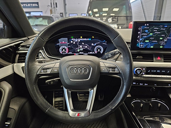 Audi A4 20 of 26