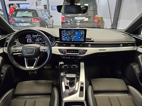 Audi A4 11 of 26