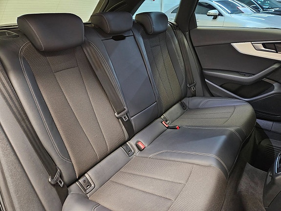 Audi A4 18 of 26