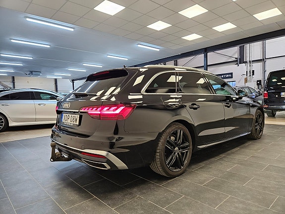 Audi A4 9 of 26
