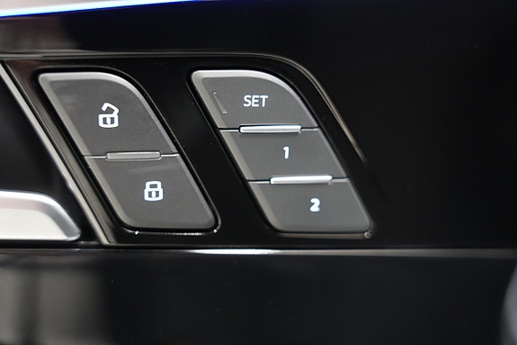 Audi A4 11 of 28