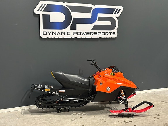 Ski-Doo MXZ 200 -23 2 of 3