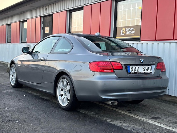 BMW 320 4 of 27