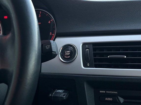 BMW 320 13 of 27