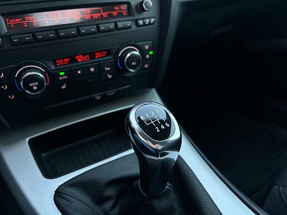 BMW 320 17 of 27