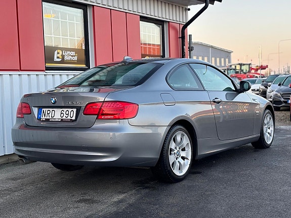 BMW 320 7 of 27