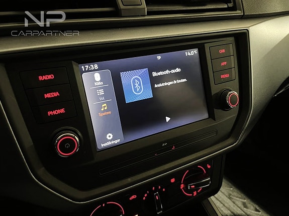 Seat Arona 20 of 22