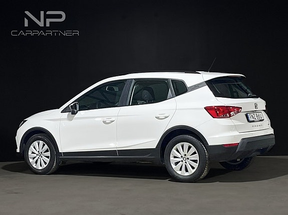 Seat Arona 7 of 22