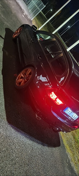 BMW 320d 5 of 5