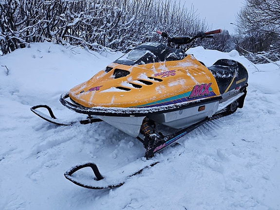 Ski-Doo FORMULA MX 470 2 of 3