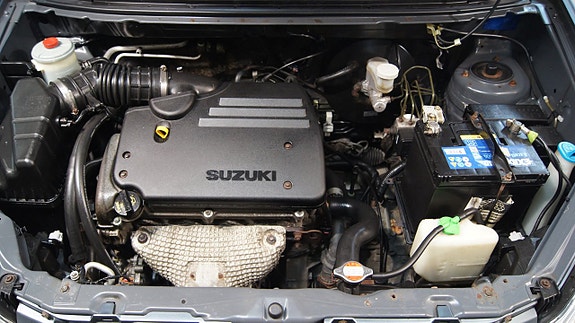 Suzuki Liana 10 of 10