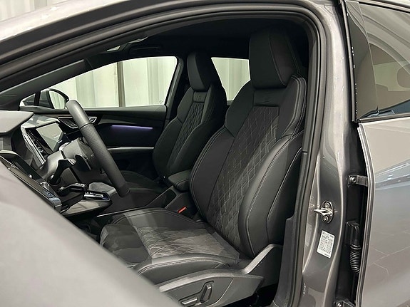 Audi Q4 e-tron 8 of 18