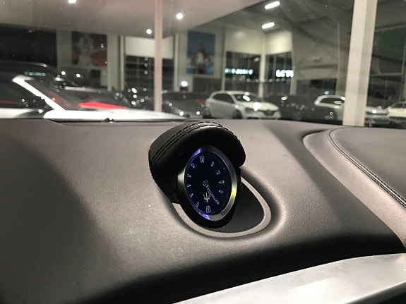 Maserati Ghibli 10 of 14