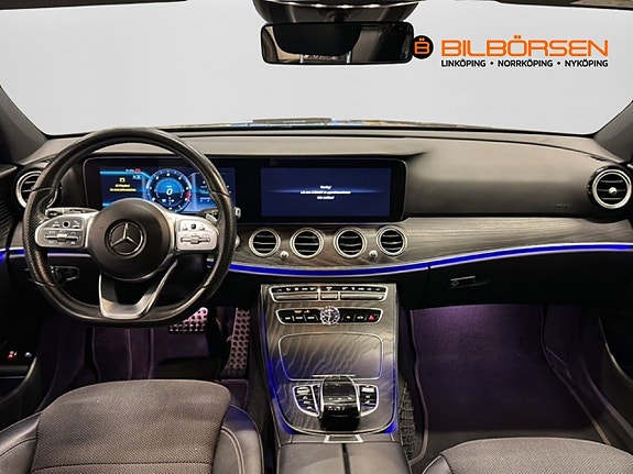 Mercedes-Benz E220 7 of 21