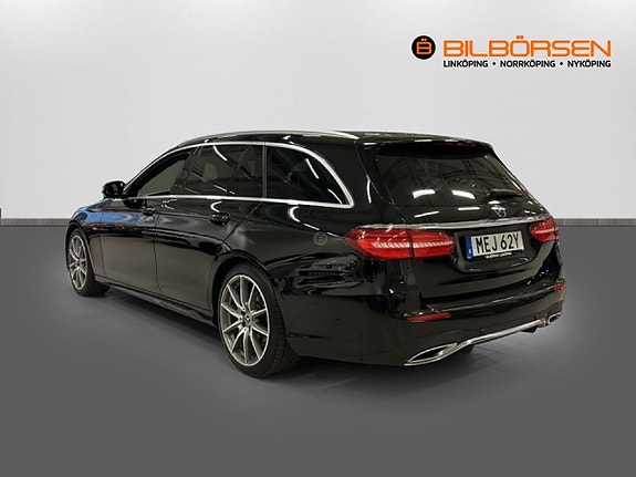 Mercedes-Benz E220 6 of 21