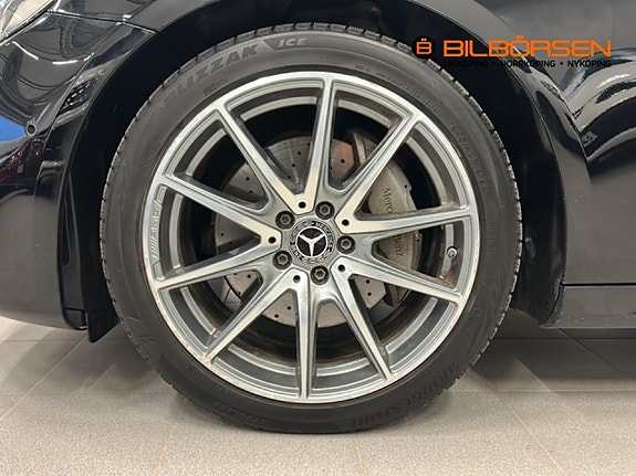 Mercedes-Benz E220 21 of 21