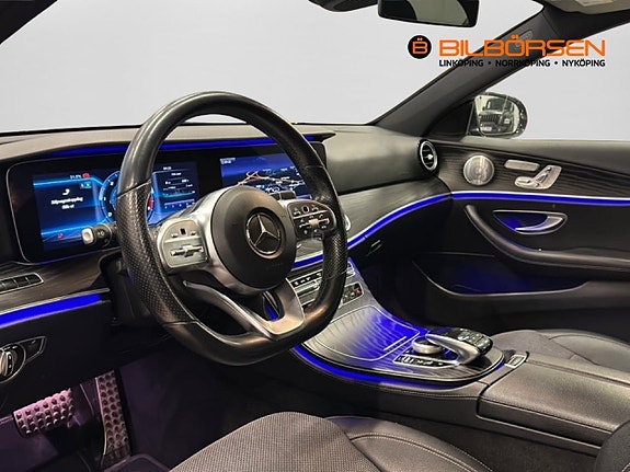 Mercedes-Benz E220 8 of 21