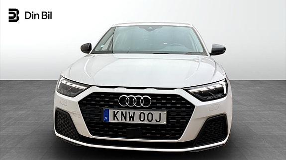 Audi A1 4 of 5