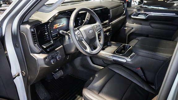 Chevrolet Silverado 2500 19 of 30