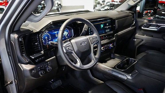 Chevrolet Silverado 2500 26 of 30