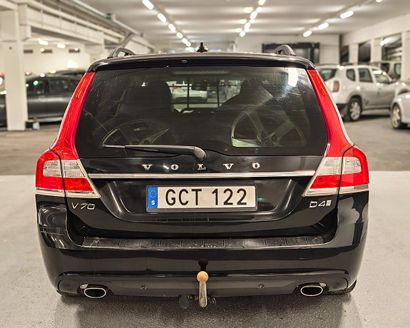 Volvo V70 4 of 5