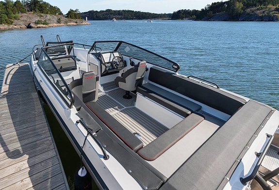 Husky R8 & Mercury 250 V8 4-takt (elreglage) -2026 5 of 5