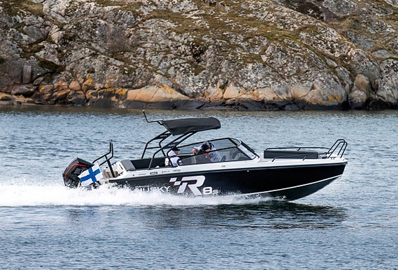 Husky R8 & Mercury 250 V8 4-takt (elreglage) -2026