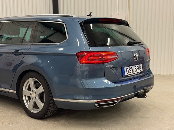 Volkswagen Passat 3 of 5