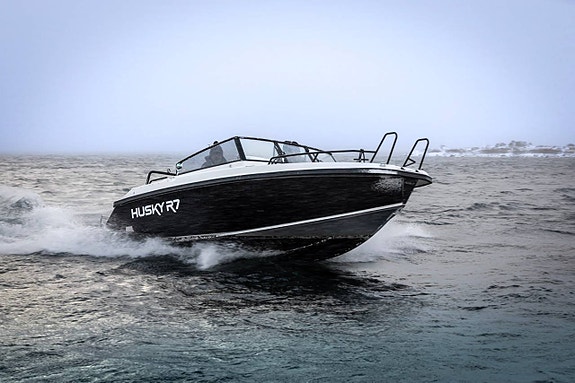 Husky R7 & Mercury 200 hk V6 4-takt -2026 3 of 5