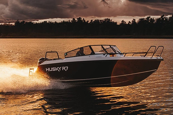 Husky R7 & Mercury 200 hk V6 4-takt -2026 6 of 9