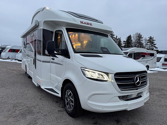 Kabe Travel Master Royal X 810 LQB Queensbed