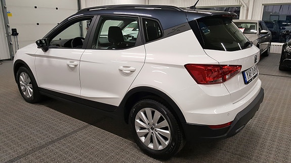 Seat Arona 7 of 21