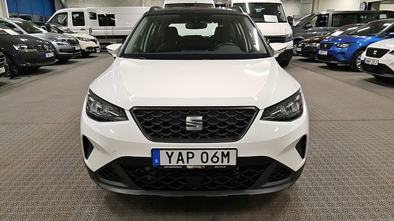 Seat Arona 12 of 21
