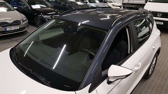 Seat Arona 14 of 21