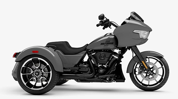 Harley-Davidson Road Glide 3 5 of 8