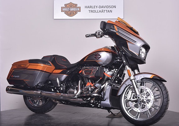 Harley-Davidson CVO Street Glide SPARA 20 000:- NU I JUNI!! 3,45% RÄNTEKAMPANJ!