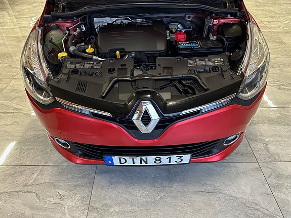 Renault Clio 9 of 22