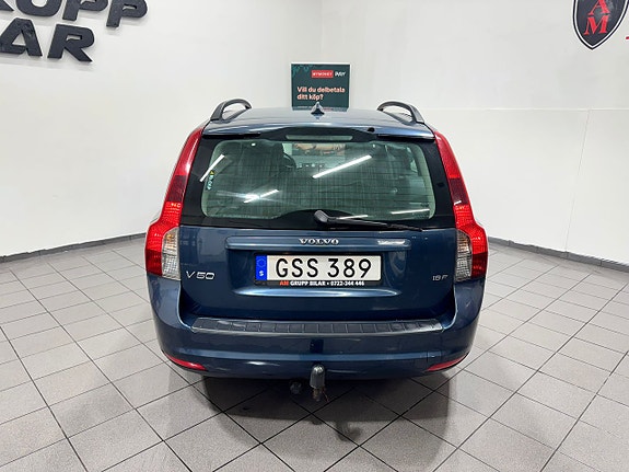 Volvo V50 8 of 18