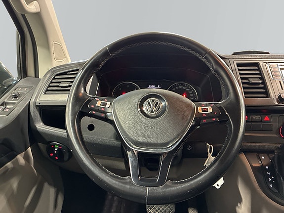 Volkswagen Transporter 15 of 21