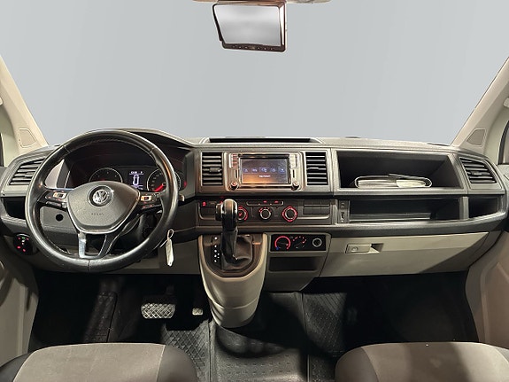 Volkswagen Transporter 8 of 21
