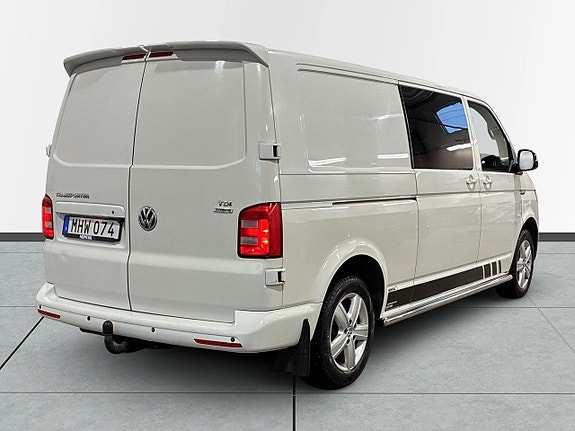 Volkswagen Transporter 5 of 5