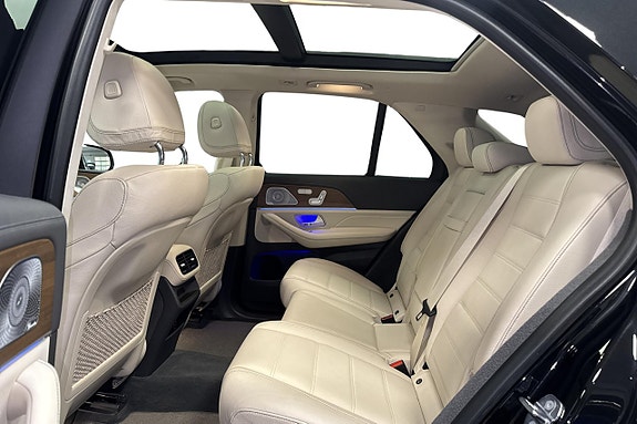 Mercedes-Benz GLE450 10 of 19