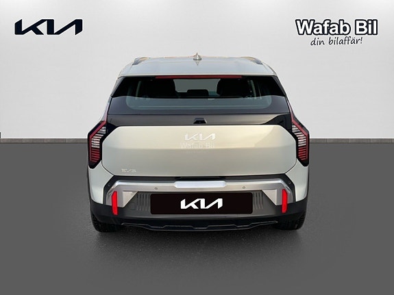 Kia EV3 5 of 15