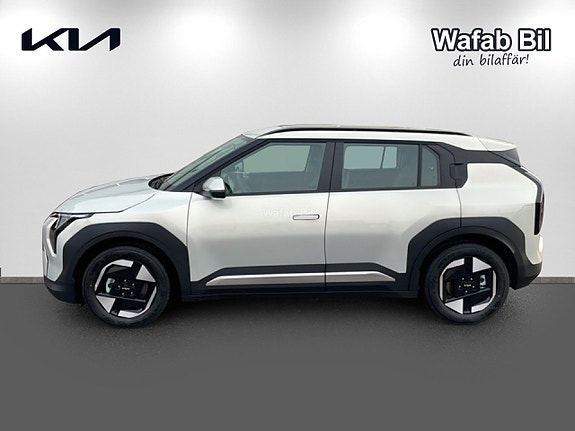 Kia EV3 4 of 15