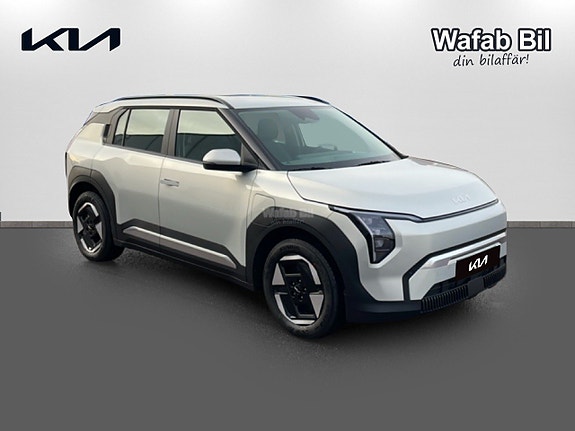 Kia EV3 3 of 15