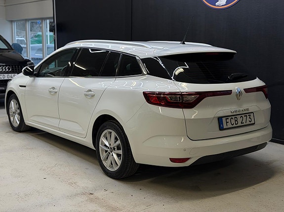Renault Megane 18 of 21