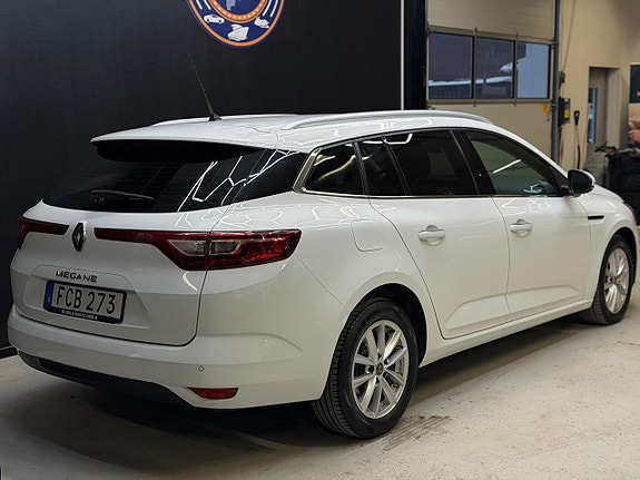 Renault Megane 19 of 21