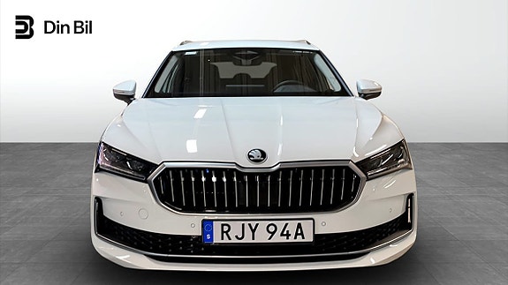 Skoda Superb 4 of 5