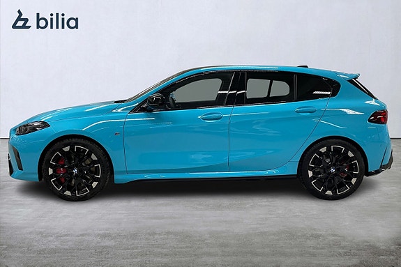 BMW M135i 3 of 5