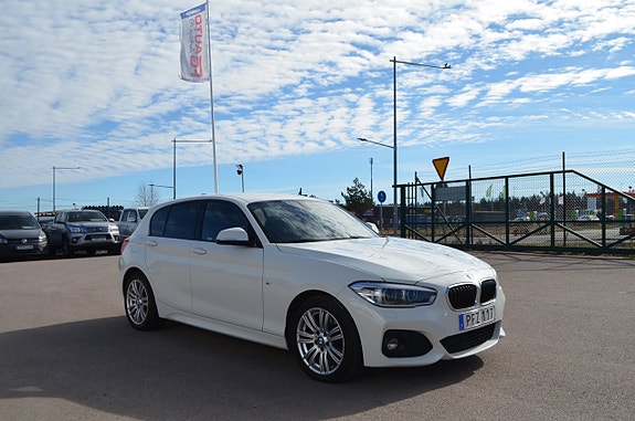 BMW 118d 4 of 5